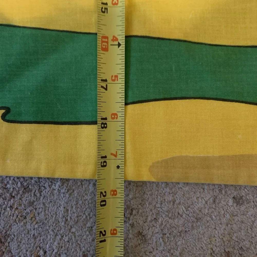 Vintage 1990s Warner Bros Road Runner & Wild E. Coyote 1 Pillowcase No Iron USA